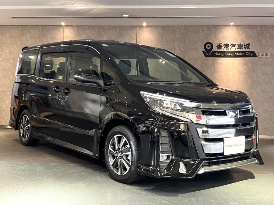 TOYOTA 豐田 NOAH 80 DELUXE